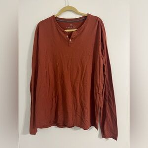Men’s XL Henley